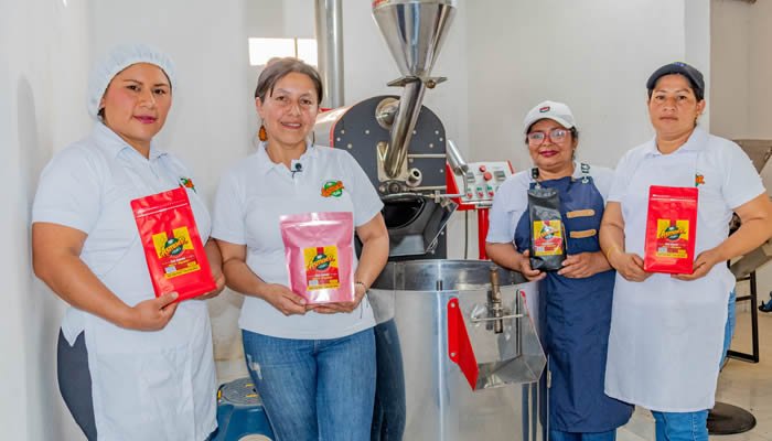 Mujeres rurales de Pitalito lideran emprendimiento cafetero