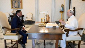 Presidente Petro sostendrá reunión con el Papa León XIV