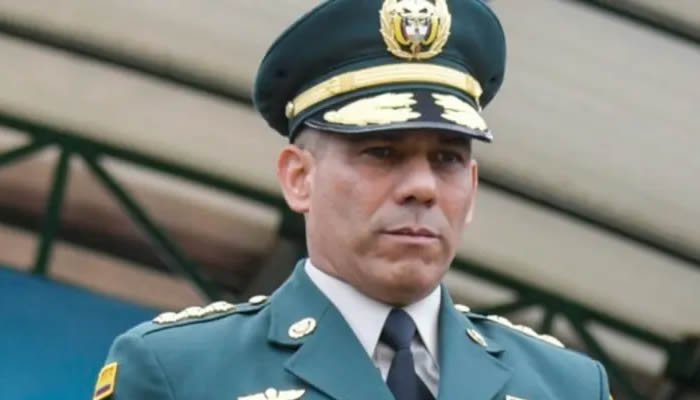 Fiscalía imputó cargos al General (r) Zapateiro
