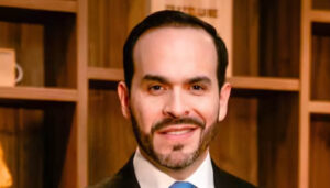 ¿Huilenses en gabinete de Abelardo de la Espriella?