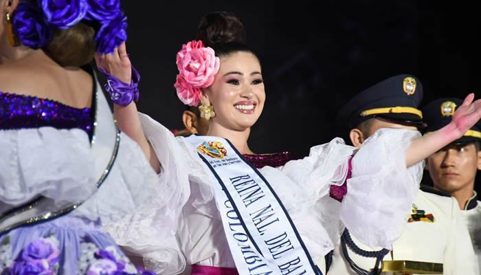 Joven estadounidense es la nueva Reina Nacional del Bambuco