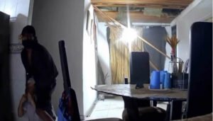 Ladrón ingresó a robar a una casa en Neiva y golpeó a una abuela