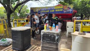 Decomisados 60 tarros de espuma durante desfile del Certamen Popular