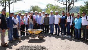 Inicia segunda fase de la vía Íquira – Yaguará