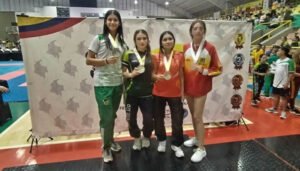 Karate huilense, de competencia nacional