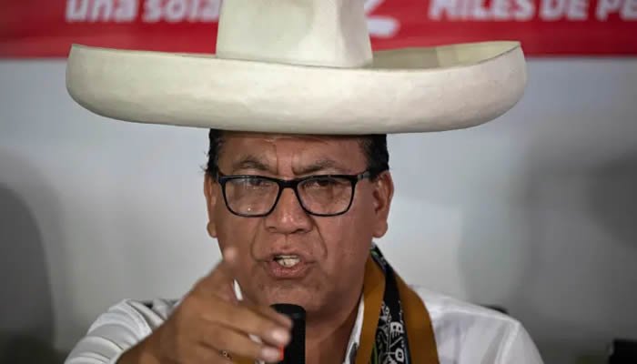 Candidato a la presidencia del Perú anuncia protesta