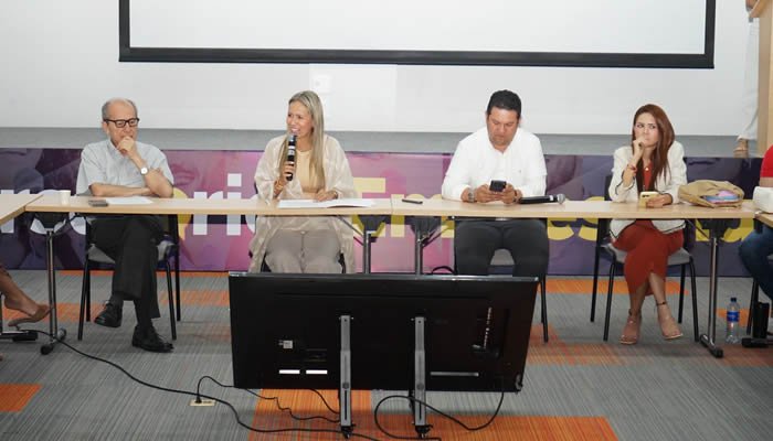 Conversatorio para fortalecer el acceso a la vivienda en el Huila