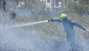 Bomberos atienden incendios en el sur de Neiva