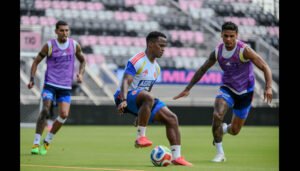 Colombia sigue trabajando con miras al partido ante Ghana