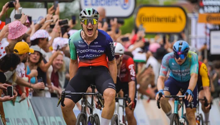 Holandés gana etapa en el Tour, Tejada sube la general