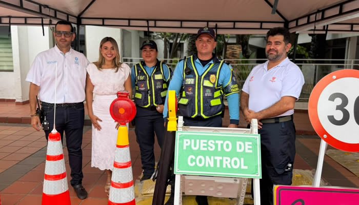 Neiva recibe dotación y reconocimiento por trabajo en seguridad vial
