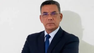De la Espriella ya tiene su ministro de defensa