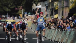 Victoria danesa en etapa del Tour, Tejada cede puestos
