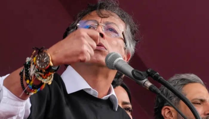 Gobierno saliente radica en el Congreso la ley de competencias