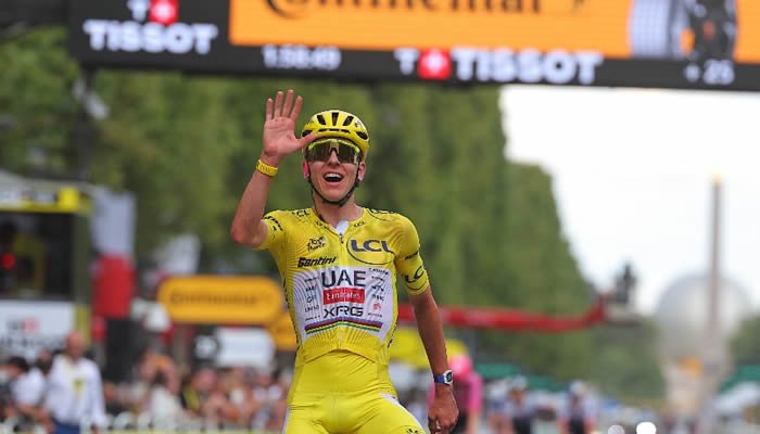 Tadej Pogacar, pentacampeón del Tour