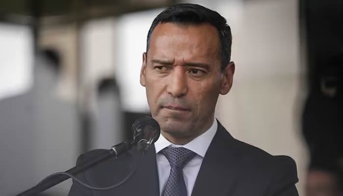 Pedro Sánchez se ausentará de Mindefensa