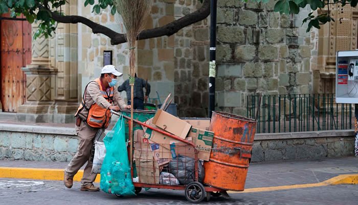 Recicladores de oficio y su red de protección social