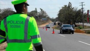Policía advierte de cierres viales por el 20 de julio