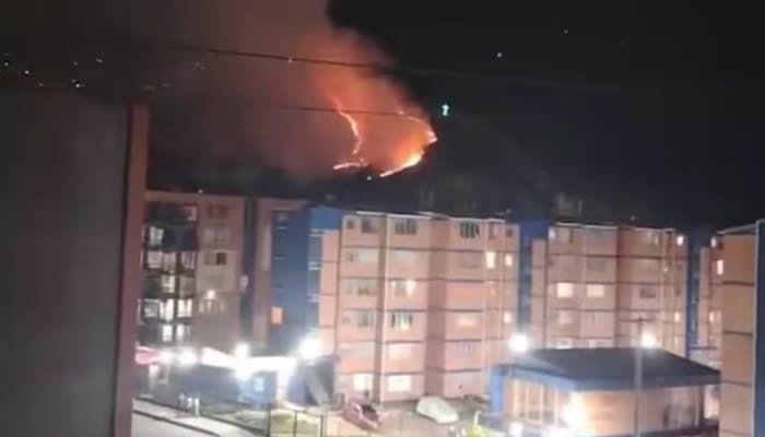Controlado incendio forestal en Soacha