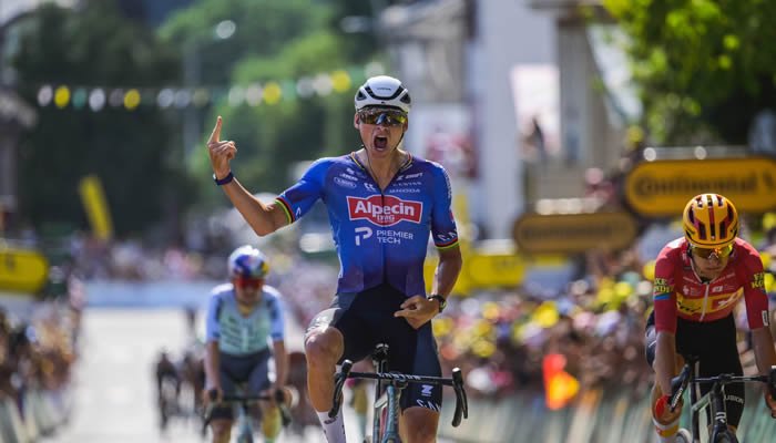 Triunfo holandés en el Tour y Tejada baja puestos