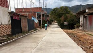 Comunidades de Algeciras participan en el mejoramiento de sus vías