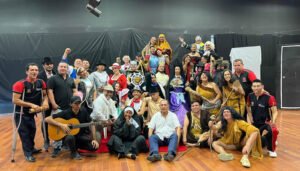 Más de 70 artistas se graduaron como licenciados en educación artística