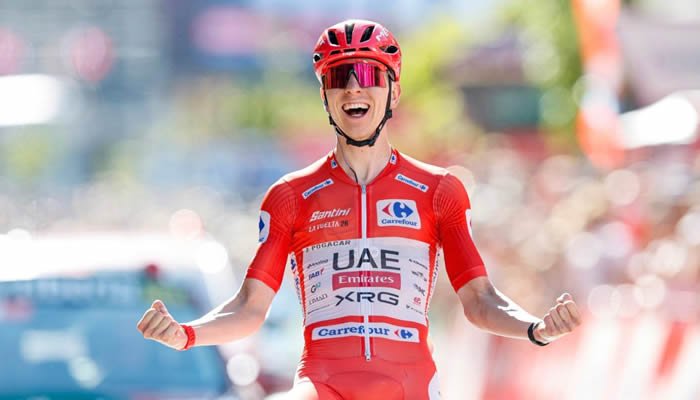 Vuelta a España: Tadej Pogacar domina sin piedad