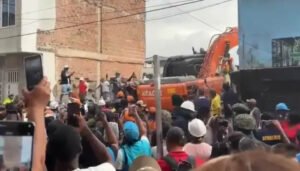 Terremoto deja 265 muertos y más de 3.400 heridos