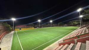 Cancha sintética de Cándido vuelve a recibir a los deportistas