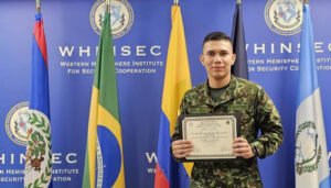 Un huilense, el número uno de su promoción militar