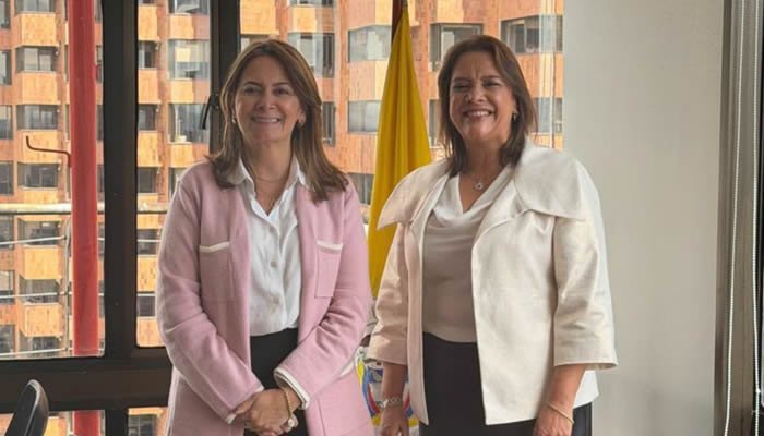 Posesionada nueva Superintendente de Salud