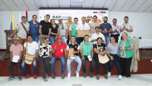 Apicultores del Huila fortalecen sus conocimientos