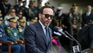 De la Espriella pide diálogo con FMI para solucionar crisis fiscal