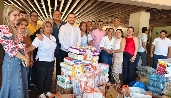 Huila ha enviado 60 toneladas de ayudas a damnificados por el sismo