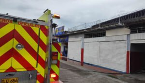 Controlado incendio estructural en un local del barrio Altico