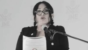 Periodista y candidata es asesinada durante acto de campaña en Perú