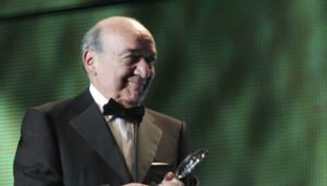 Yamid Amat presenta evolución positiva y sale de UCI