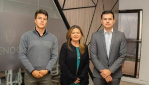Alcalde Germán Casagua busca llevar energía solar a colegios rurales de Neiva