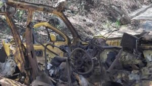 Detonan vehículo con explosivos en la vía Panamericana en Cauca