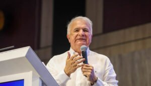 Gobernador del Huila presenta proyectos estratégicos al Gobierno Nacional