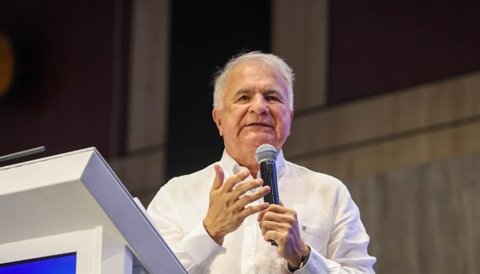 Gobernador del Huila presenta proyectos estratégicos al Gobierno Nacional