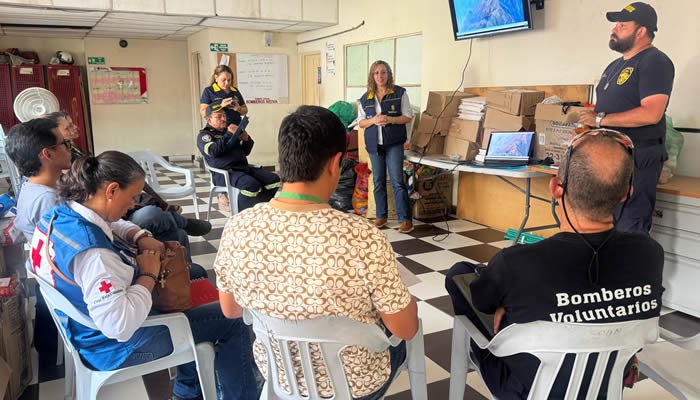 Neiva refuerza acciones contra incendios forestales