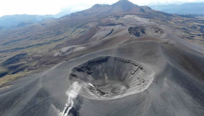 Volcán Puracé, a alerta Amarilla tras ocho semanas
