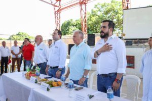 El gobernador socializó la obra junto a la comunidad tellense.